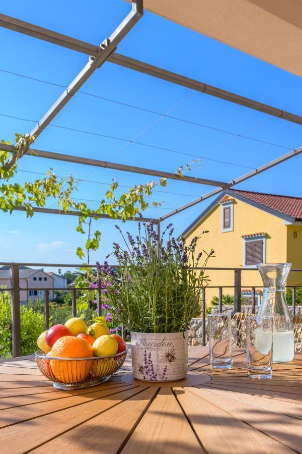Apartments Horvat Veli Lošinj Eksteriør billede